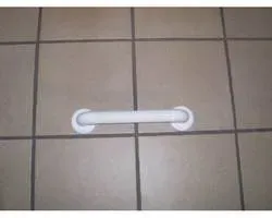 Poignée murale 30 cm