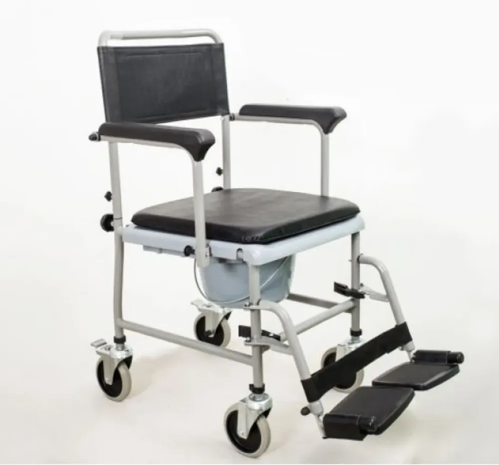 CHAISE PERCEE ROULANTE01